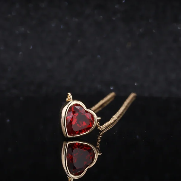 Introducing our exquisite Heart Shape Necklace Pendant, crafted in stunning 18k Yellow Gold