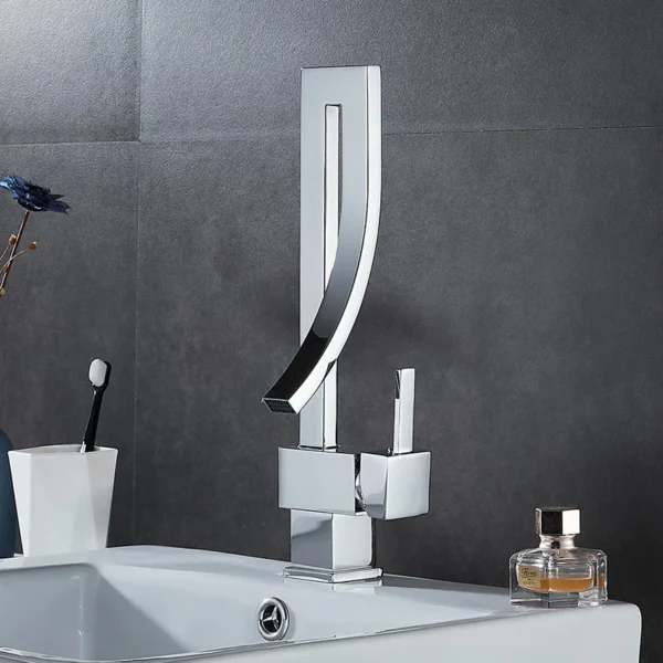 New Design Single Hole Bathroom Faucet - Image 2